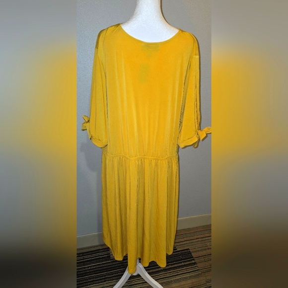 NWT Lane Bryant Mustard Plus Size Knee Length Dress 26/28 - Picture 4 of 10